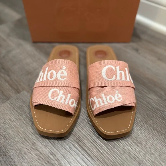 Chloe Woody Logo Sandal Slides in Light Rosewood - Picture 2 of 16